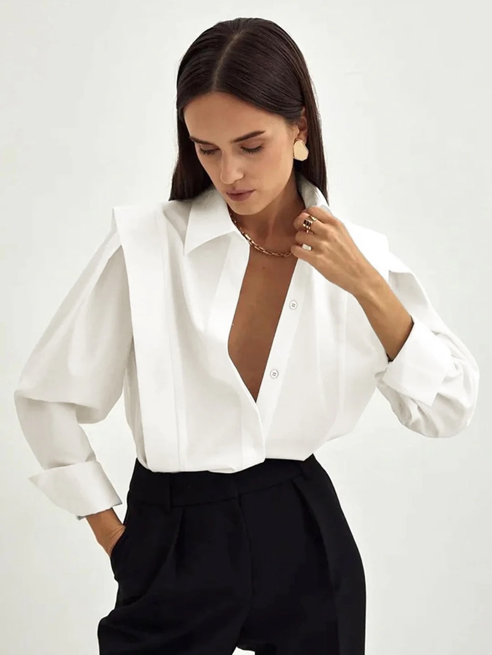 COMMENSE NWT XS $35msrp COLLARED TOP WHITE